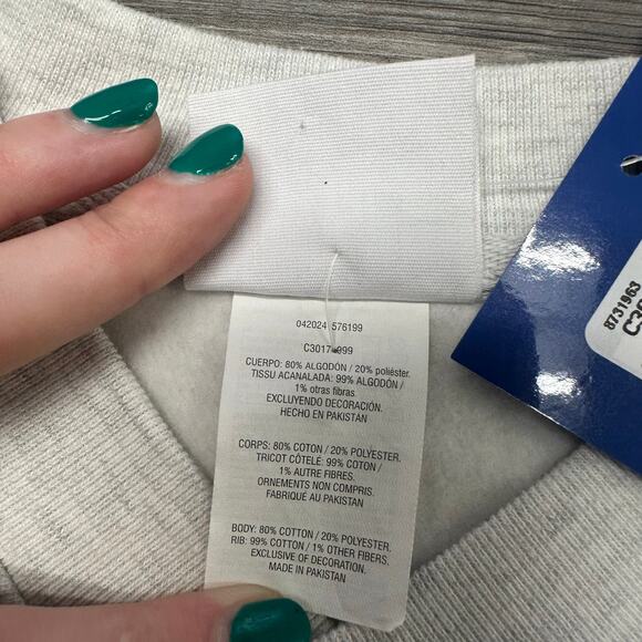 NWT Champion Reverse Weave Wake Forest WFU 34 Gray Womens M Cropped Sweatshirt‎ - Picture 5 of 9